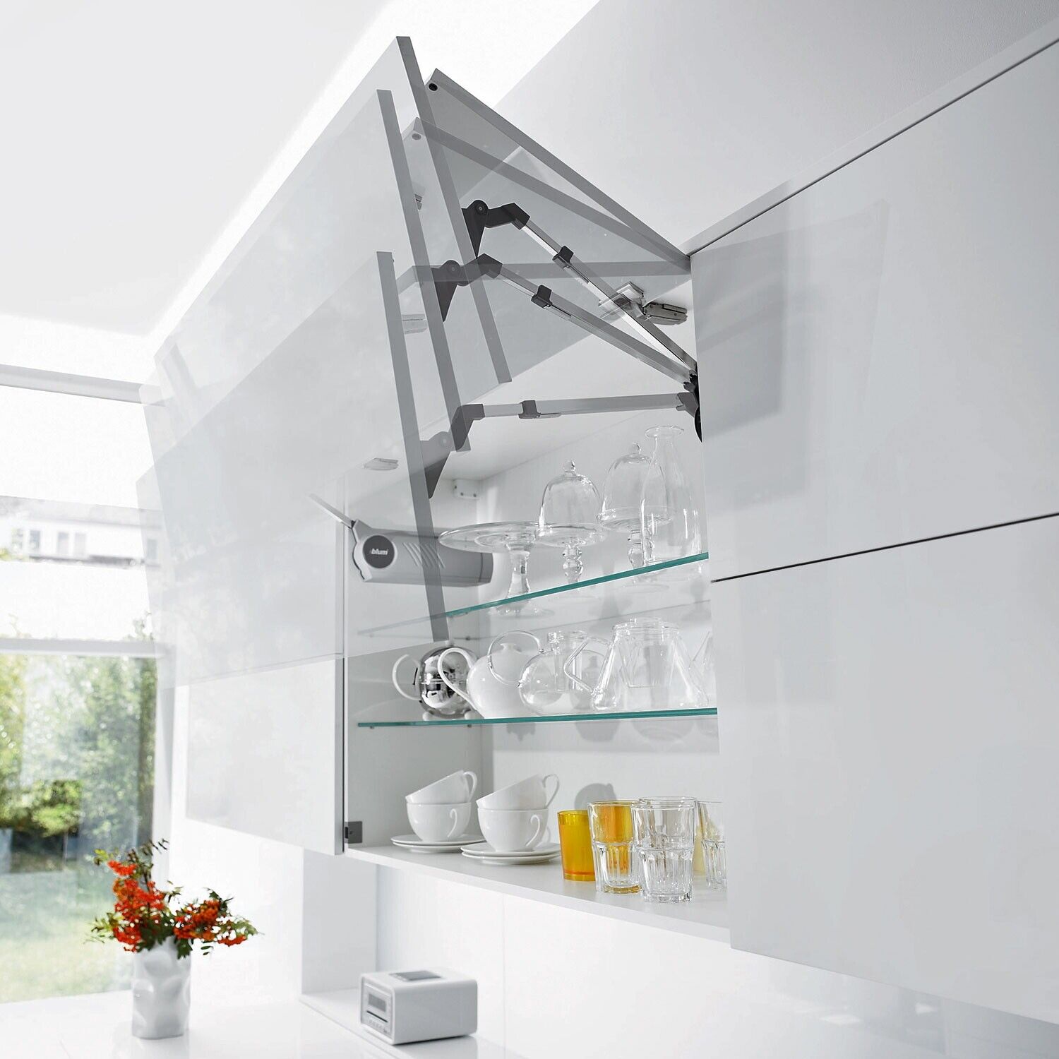 Blum AVENTOS HF Teleskophebel