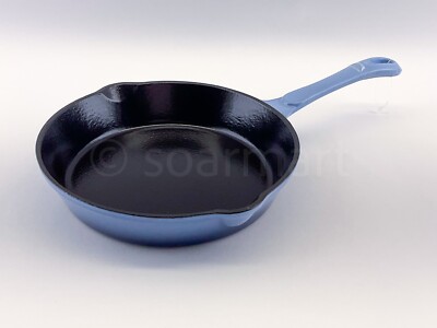 Hamilton Beach 8 in Cast Iron Fry Pan, Blue/Blak (Open Box)
