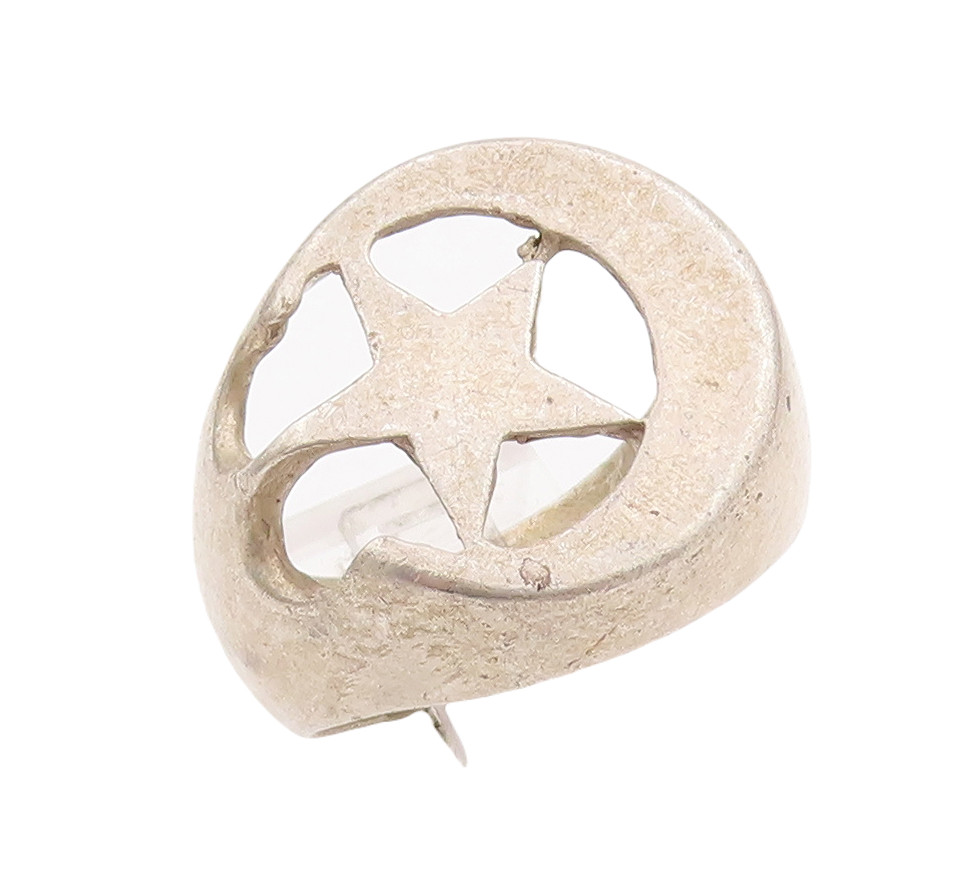 925 Sterling Silver Vintage Ring Solid Cutout Hal… - image 1