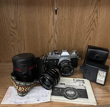 Beautiful Canon FTb-N FTb QL Camera  Japan With Other Accessories Included