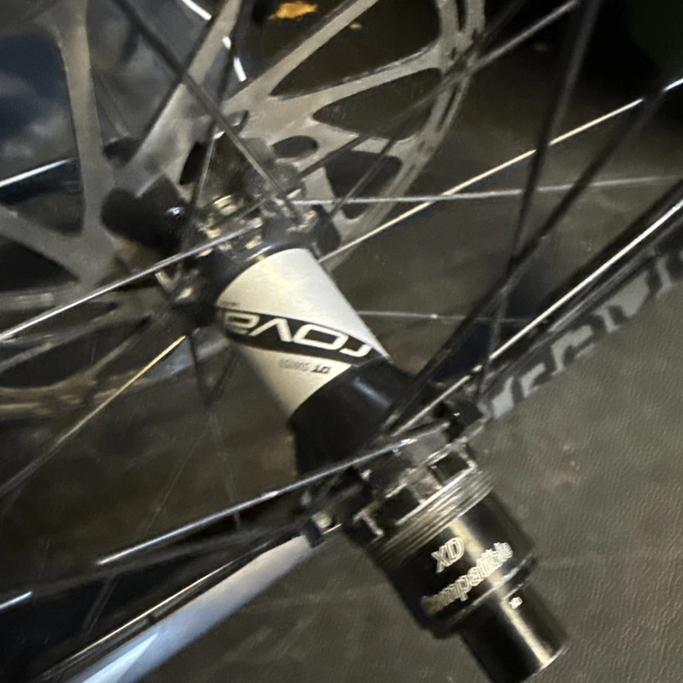 ROVAL Dt Swiss Traverse Rear Wheel 27.5 boost 148/12 Xd 142/12 Tubeless Ready. - Image 2 of 4