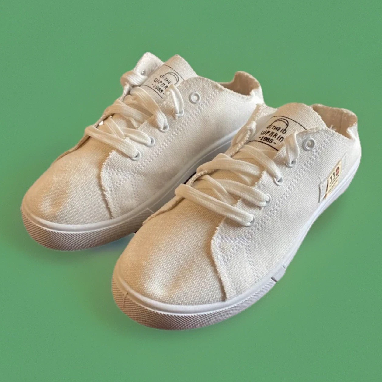White Canvas Womens Shoes SlipOn Mules Comfy Casual Cottagecore Sz 10 Clean New