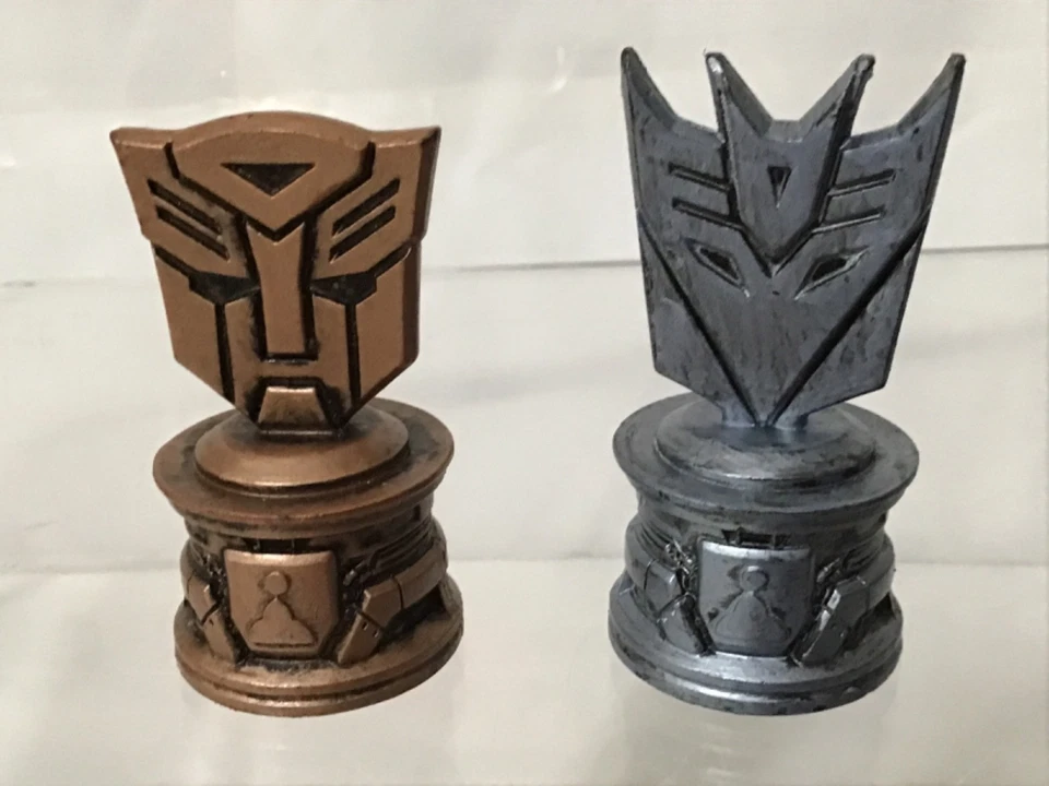 Transformers chess set replacement Pawns, Knight, Bishop & Queen 2006 Hasbro - Image 3 of 4