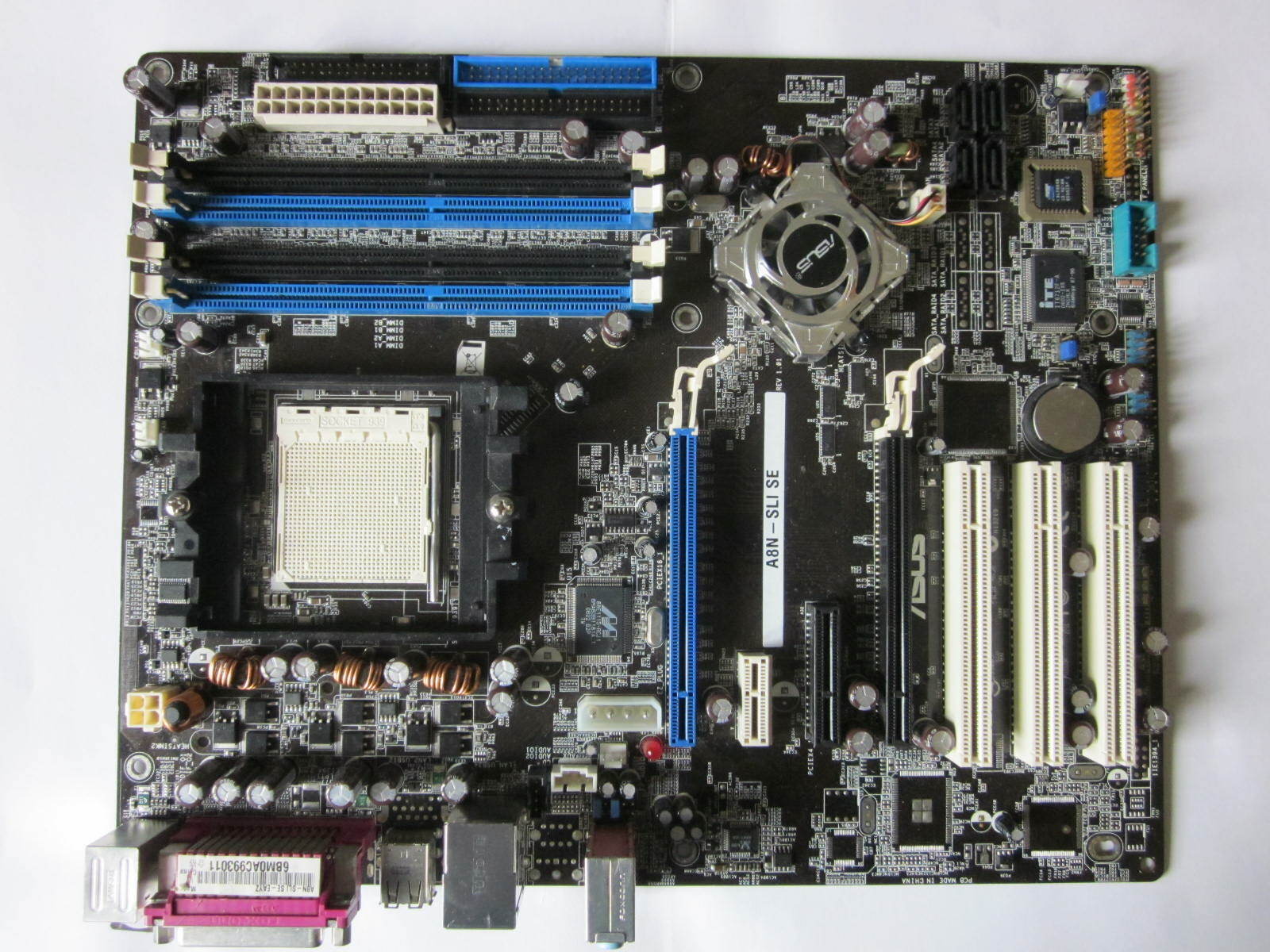 ASUS+A8N-SLI+Deluxe%2C+Socket+939%2C+AMD+Motherboard for sale ...