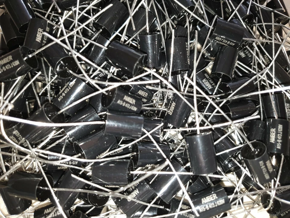 Pure Black capacitor kit .630 volt 2% tolerance for valve radio."12 VALUES " - Image 4 of 4