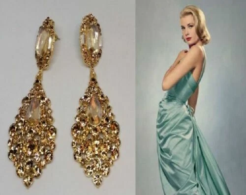 Orecchini antichi in argento con pietra principale topazio