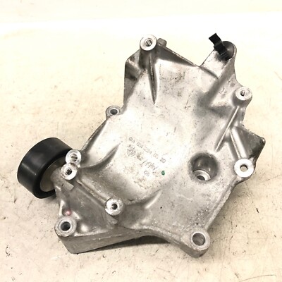 MERCEDES-BENZ C-CLASS 14-18 2.1 ENGINE PULLEY MOUNT BRACKET A6512340339