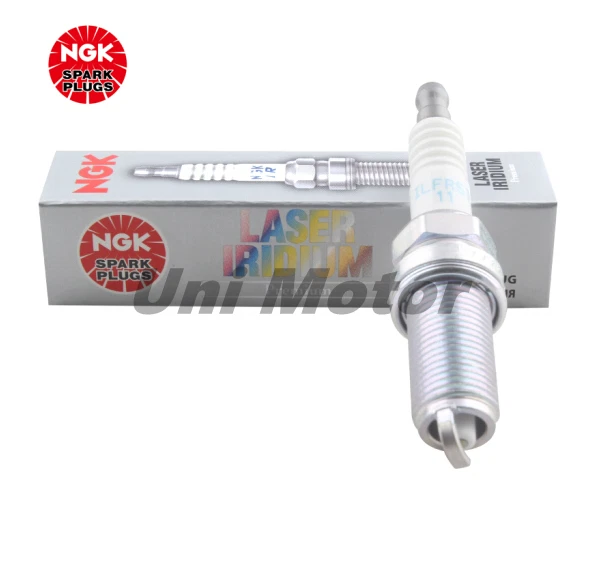 90919-01233 8 件原始设备制造商 NGK 火花塞 适用于丰田 RAV4 Camry Venza Sienna 2.5L — 第 3/4 张图片