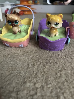 Littlest Pet Shop Vintage Magnetic Cats And Beds With Baby Bottle