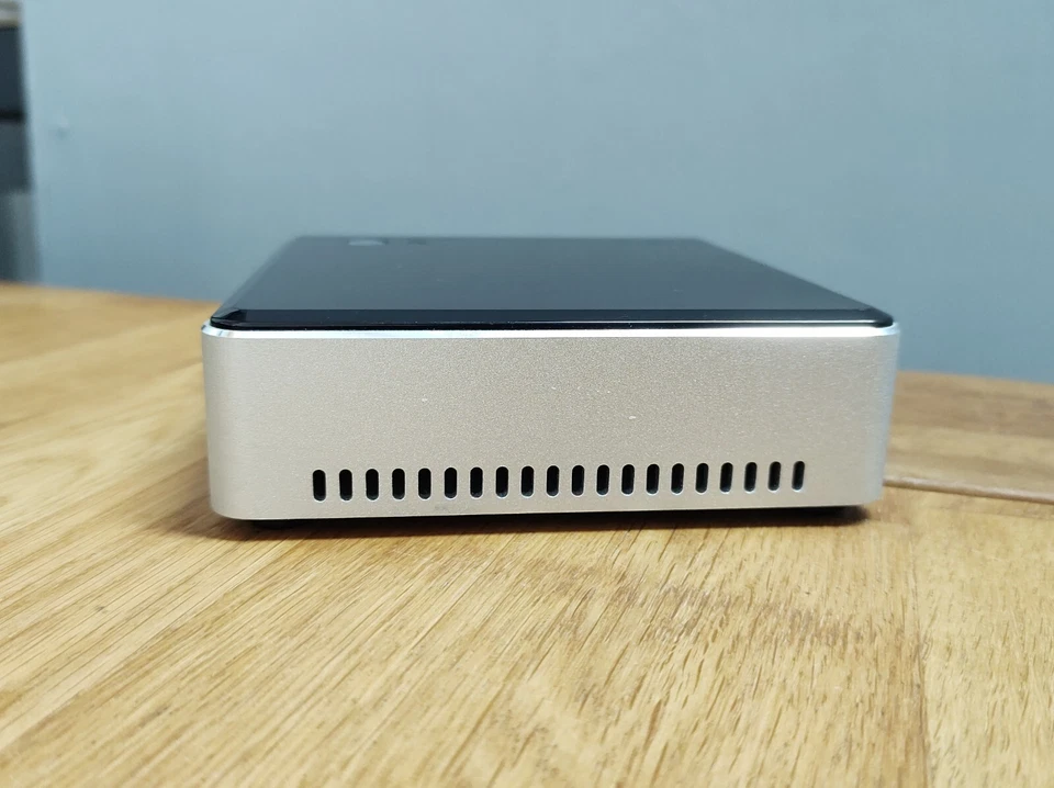 Intel NUC PC 6th Gen (NUC6i5SYK) - i5-6260U 8GB RAM 256GB SSD *USED - GOOD* - Image 4 of 4