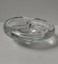 Heavy & Thick Vintage Clear Art Glass Ashtray Trinket Candy Dish  6" Diameter