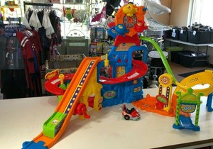 vtech smart wheels race track