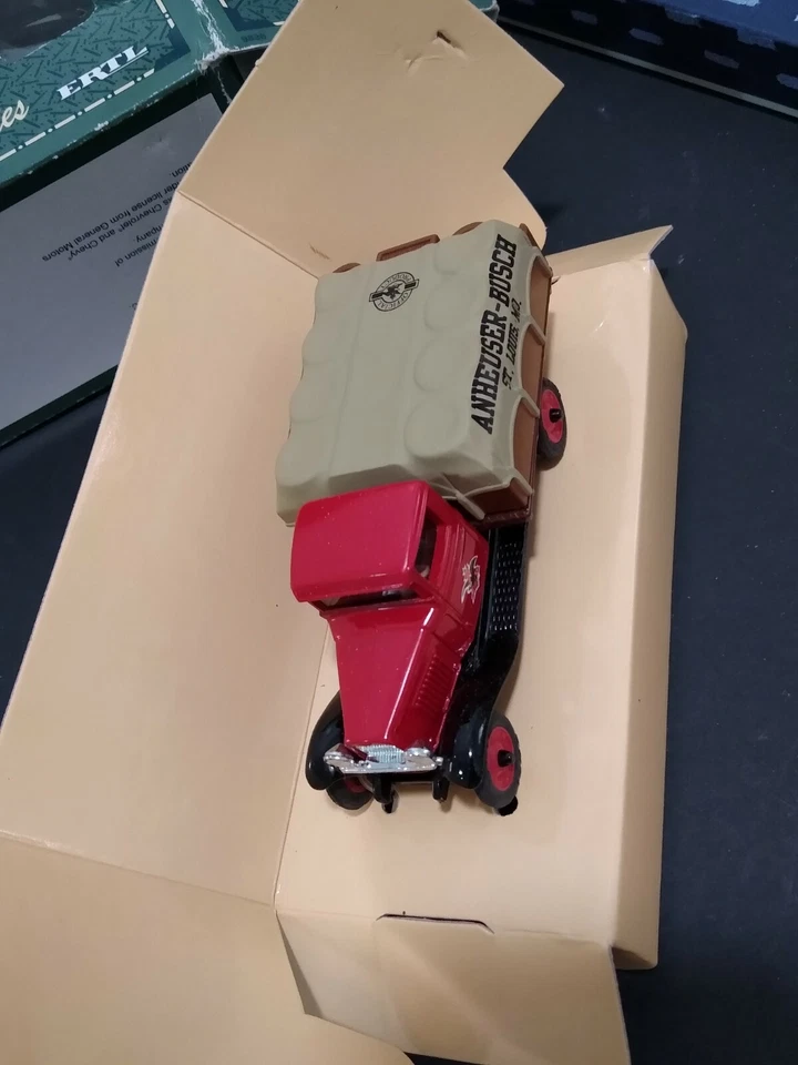 Vintage 1991 Ertl Die-Cast 1930 Chevy Truck Collectible Metal Toy Antique - Image 2 of 4