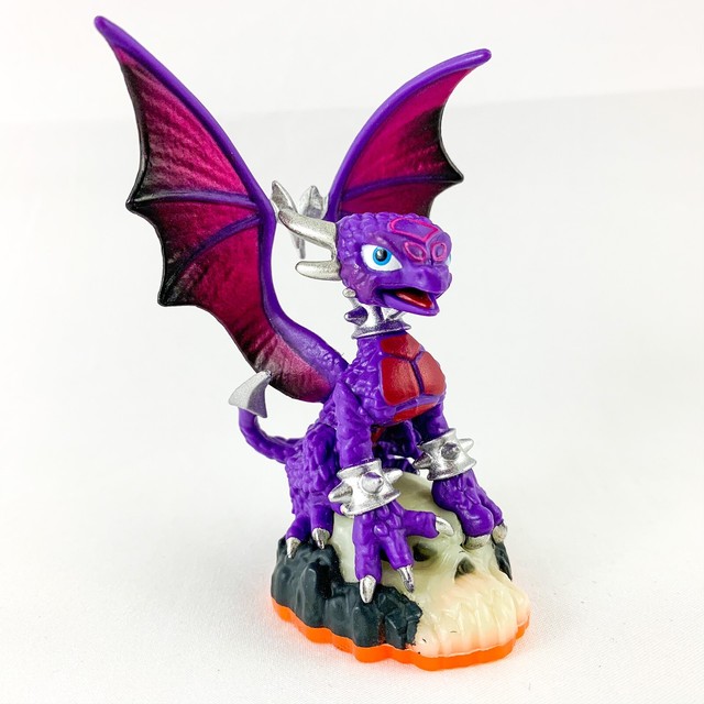Skylanders Giants Cynder Figure Orange Base, Purple Dragon eBay
