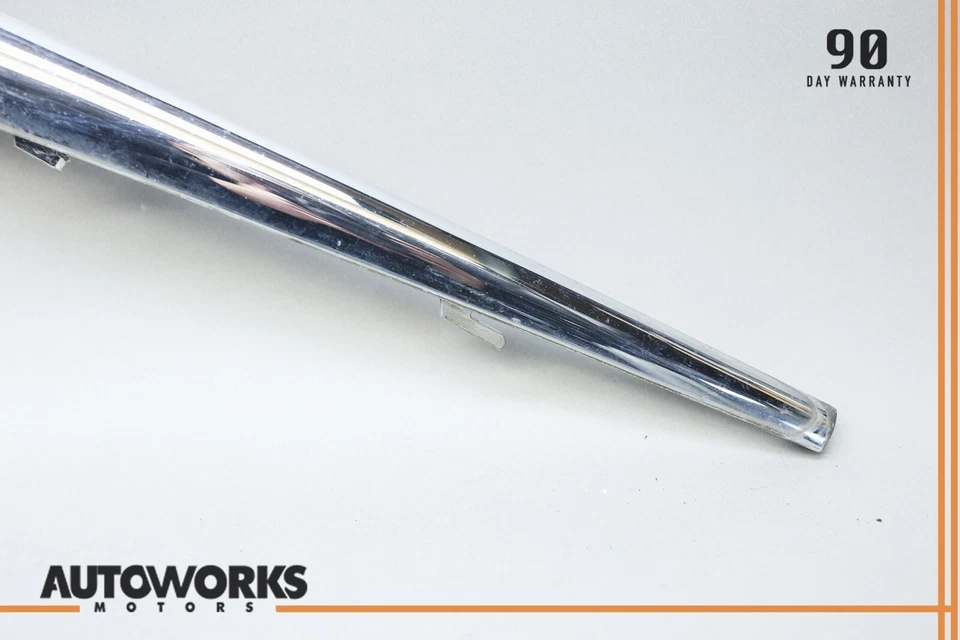 Оригинальный хромированный молдинг для заднего левого бампера 98-03 Jaguar XJ8 XJR VDP X308 - Изображение 2 из 4