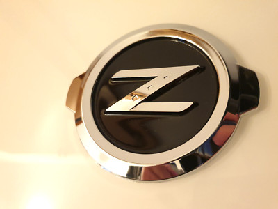 Z Emblem Nissan 350Z 370Z Z33 Z34 Logo Front Heck Datsun Schwarz Chrome