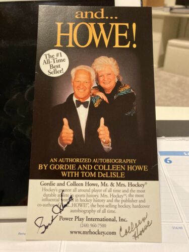 Mr. Hockey Great Gordie Howe and Colleen Howe Signed Book Brochure Autographed  - Photo 1 sur 4