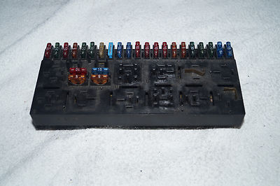 ++ Audi 80 B4 Zentralelektrik Sicherungskasten + Sicherungen 443941822 B ++