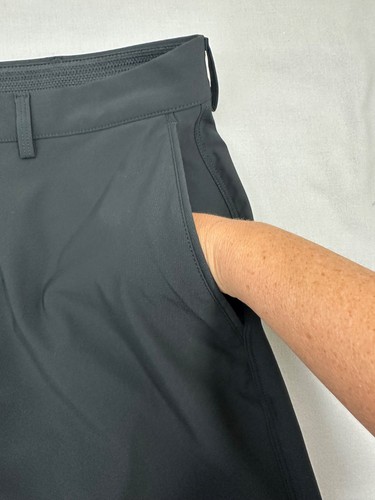 Reebok by Greg Norman Shark Classic Mens Shorts Black Size 40 Stretch Pockets - 第 7/13 張圖片