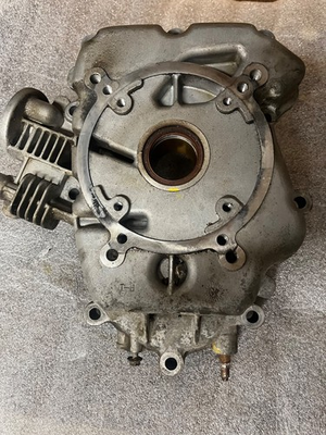 #ad Generac 99O Crankcase Cover with bolts $99.99