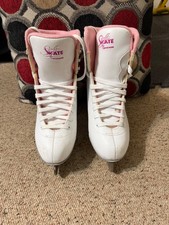 JACKSON SOFT SKATE WOMEN'S SIZE 6 SOFT BOOT FIGURE SKATES