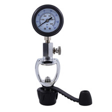 Rubber Protected Scuba Pressure Gauge 5000 psi G5/8 for Diving Cylinders