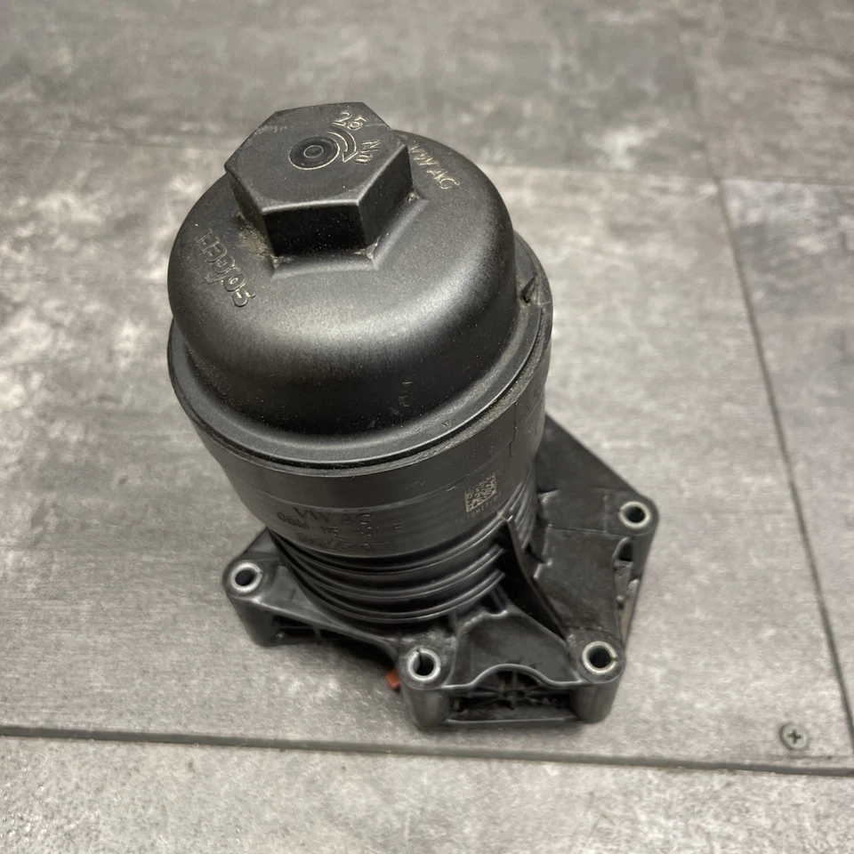 OEM 2018 - 2021 Audi S4 S5 3.0L ENGINE OIL FILTER HOUSING 06M115401K - Image 4 of 4