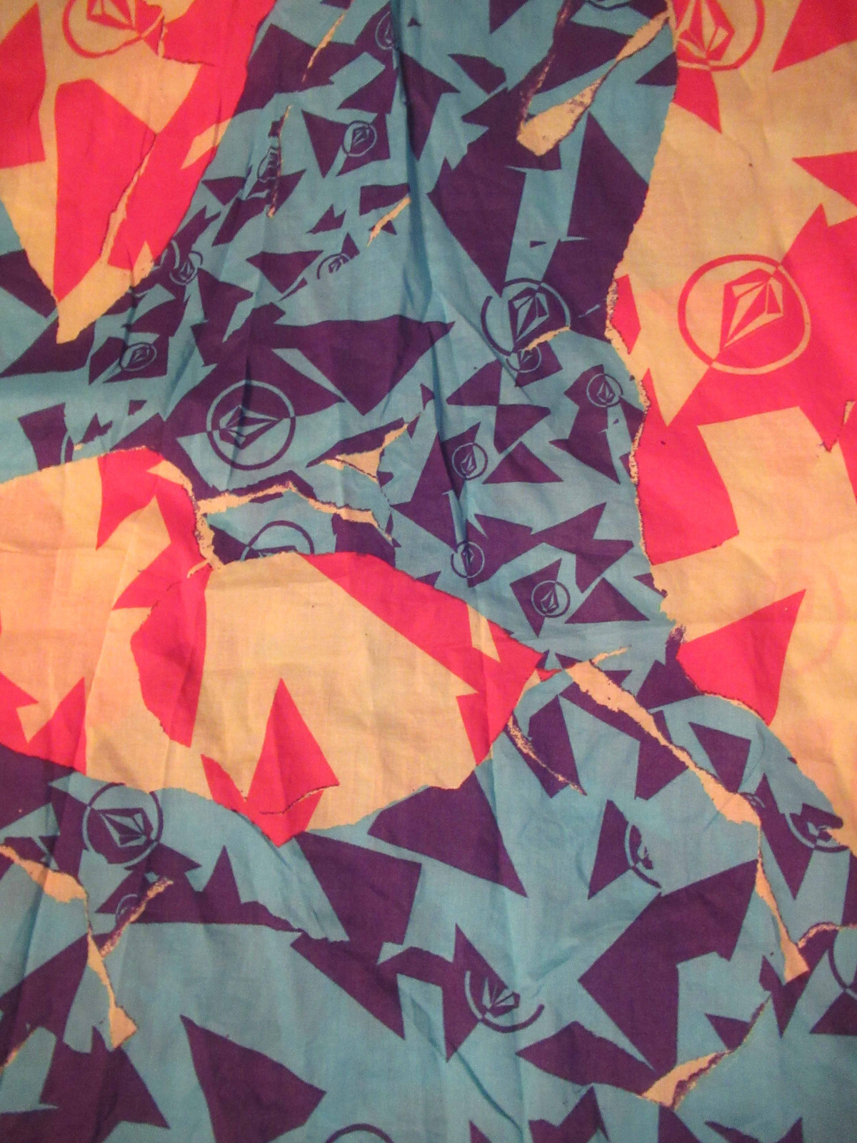 Volcom “Tornsky” model abstract button-front Hawa… - image 2