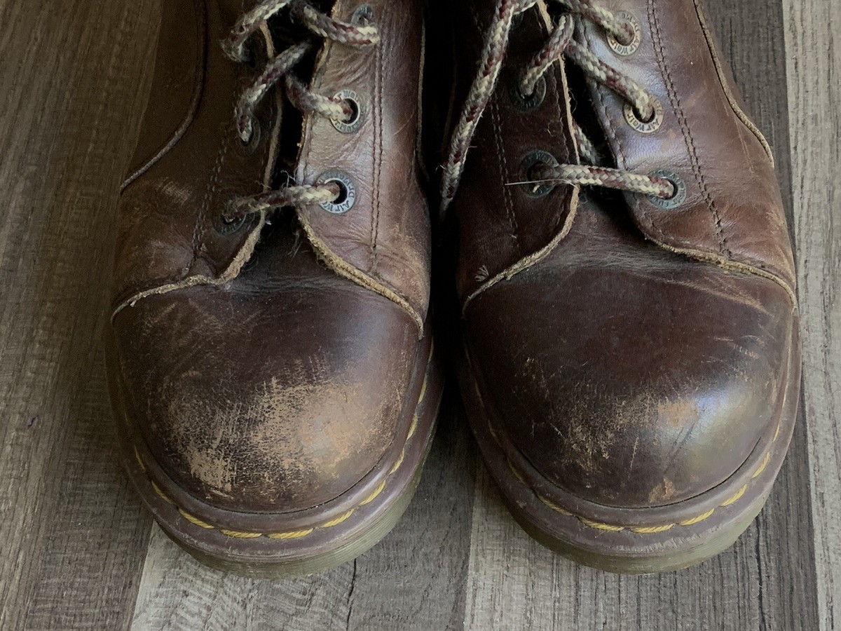 Dr Doc Martens Chunky Boot UK Size 5 Made in England Leather Dr Doc Martens Chunky Boot UK Size 5 Made in England Leather