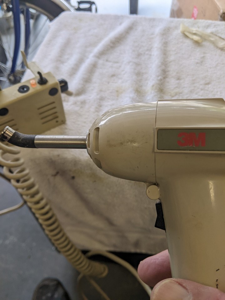 3M Dental Light Curing Gun. Used Dental Equipment, Dental Lab eBay