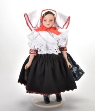 Göcseji- BAMBOLA IN PORCELLANA ATLAS NEI COSTUMI TRADIZIONALI UNGHERESI - 010