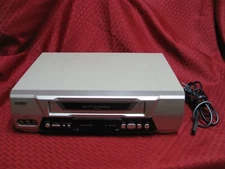 Sanyo VWM-686 VHS VCR Hi-Fi Stereo TESTED WORKS No Remote