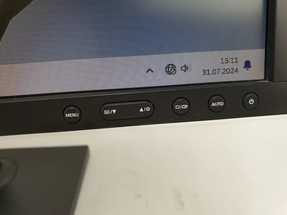 Samsung SyncMaster S22C450BW 22" TFT PC Monitor 1680 x 1050 HD DVI VGA - Bild 3 von 4