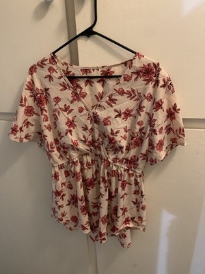 Shien Women's Size XL Pullover Short Sleeve Top Blouse Shirt Biege/Red Floral