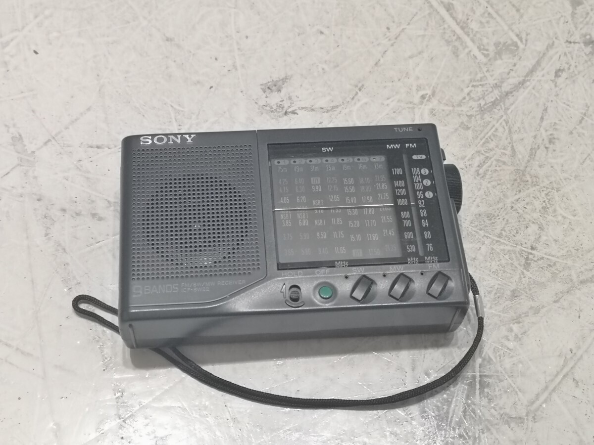 SONY ICF-SW22 9バンドラジオ Sony ICF-SW22 SW/FM/AM Portable Radio Black Audio Sound Used
