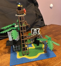 LEGO Pirates: Forbidden Island 6270 100% Complete With Manual 1989 RARE