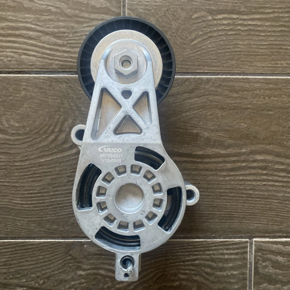 Vaico V100548 - Accessory Drive Belt Tensioner Assembly VW - Image 2 of 4