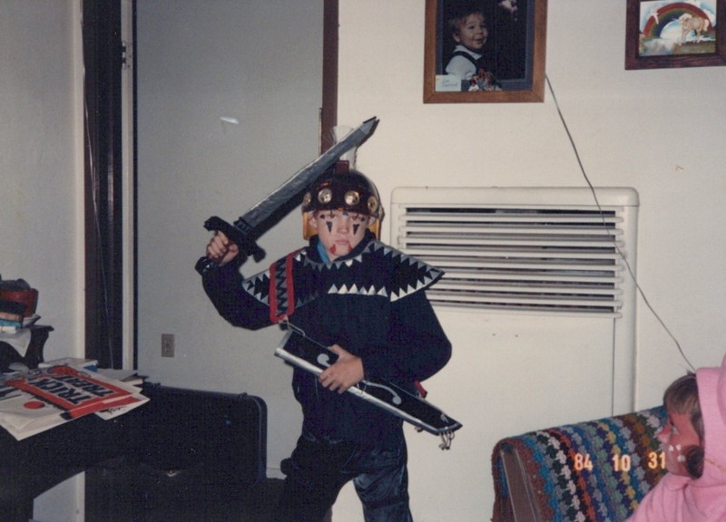 HALLOWEEN DRESS UP COSTUMES POWER RANGER? VINTAGE AMATEUR FOUND 3x4 PHOTO 1980's