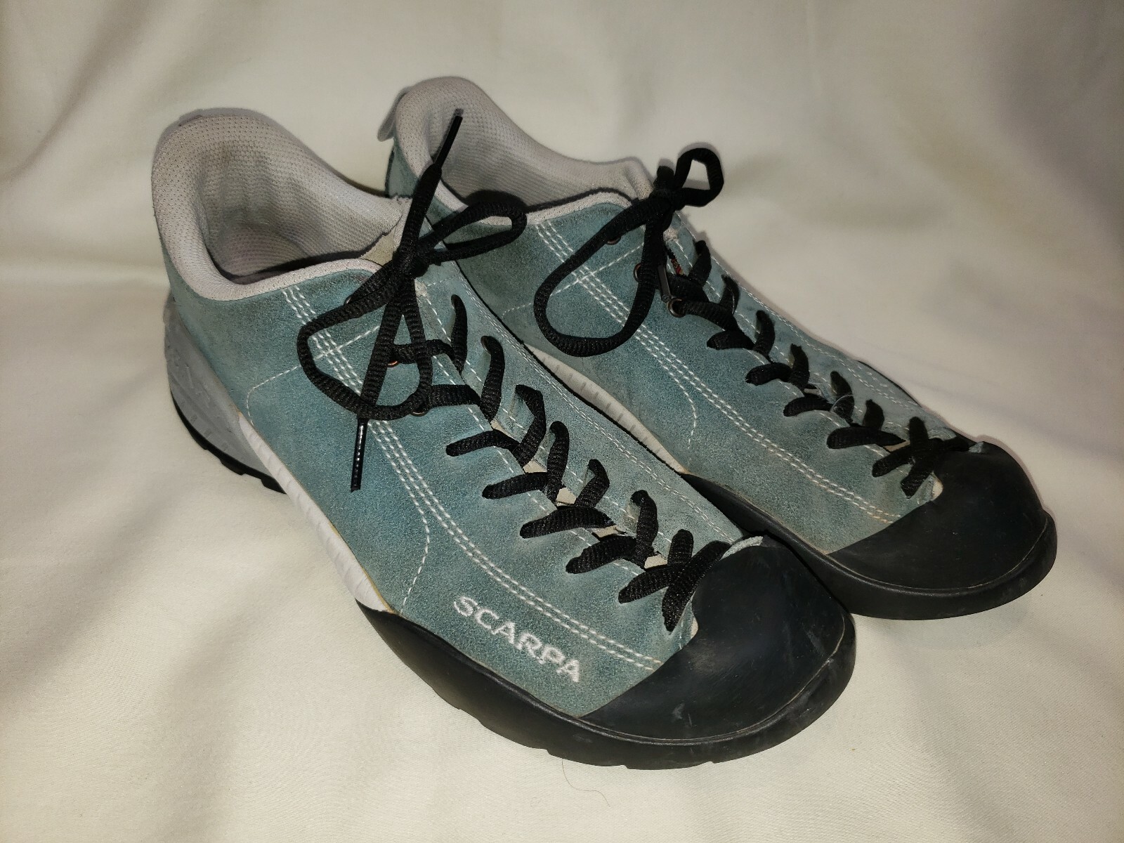 Scarpa Mojito Unisex Hiking Climbing 