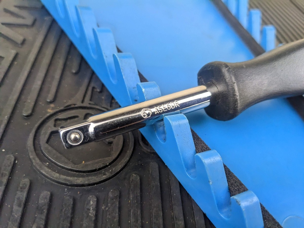 Maco★n.n★ Malco 7-in-1 C-RHEX Flip Bit Socket Set with 3 cleanable