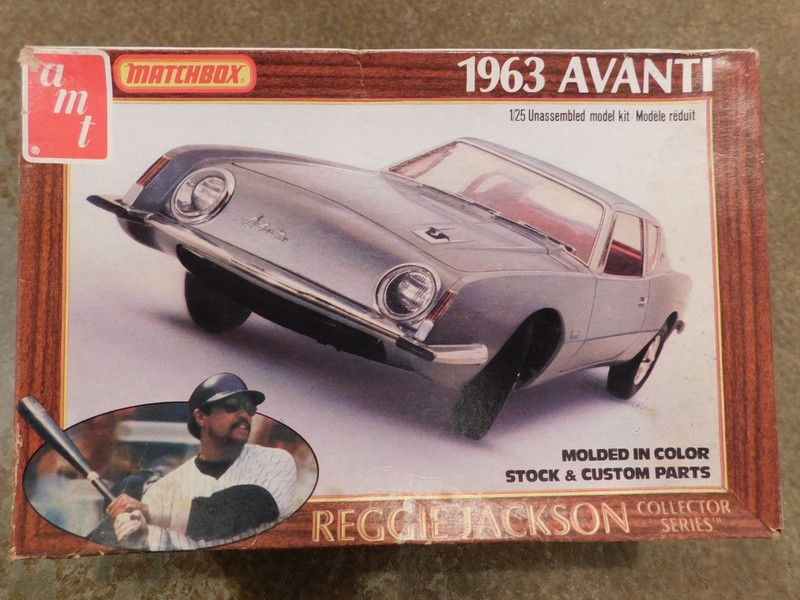 ORIGINAL 1981 AMT 1:25 Kit PK-4181 REGGIE JACKSON 1963 AVANTI  SEALED BAGS NEW