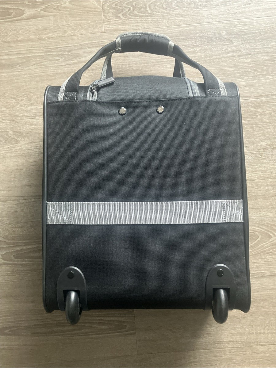American Tourister 4 Kix Softside Rolling Luggage Underseater