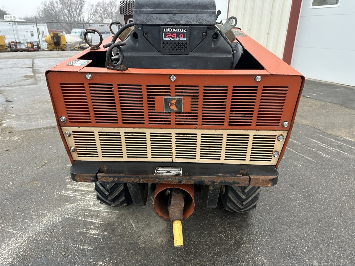 Ditch Witch 255SX Vibratory Trencher, Horizontal Boring, Cable