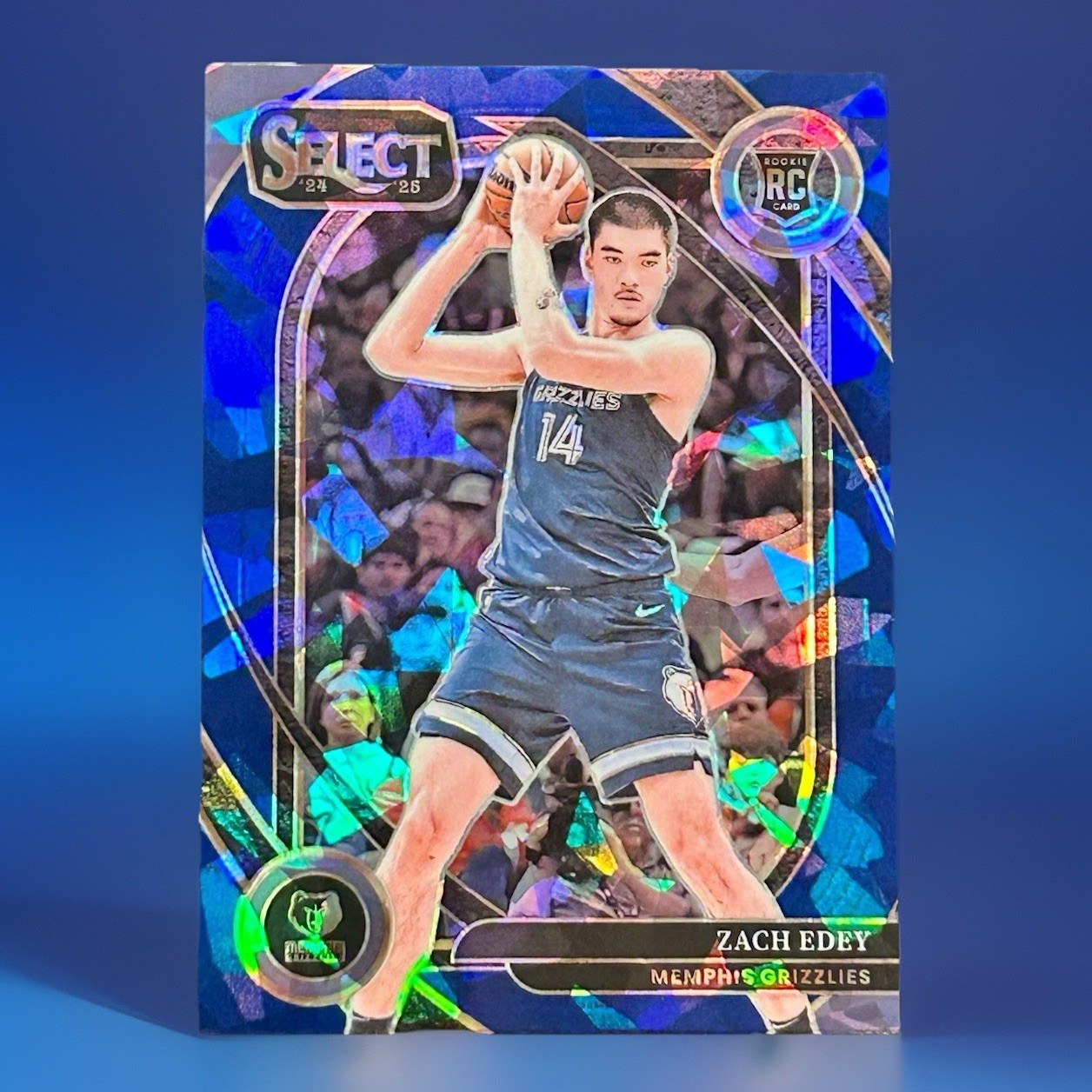 Zach Edey Rookie Card Courtside Blue Ice Prizm 2024-25 Panini Select #280