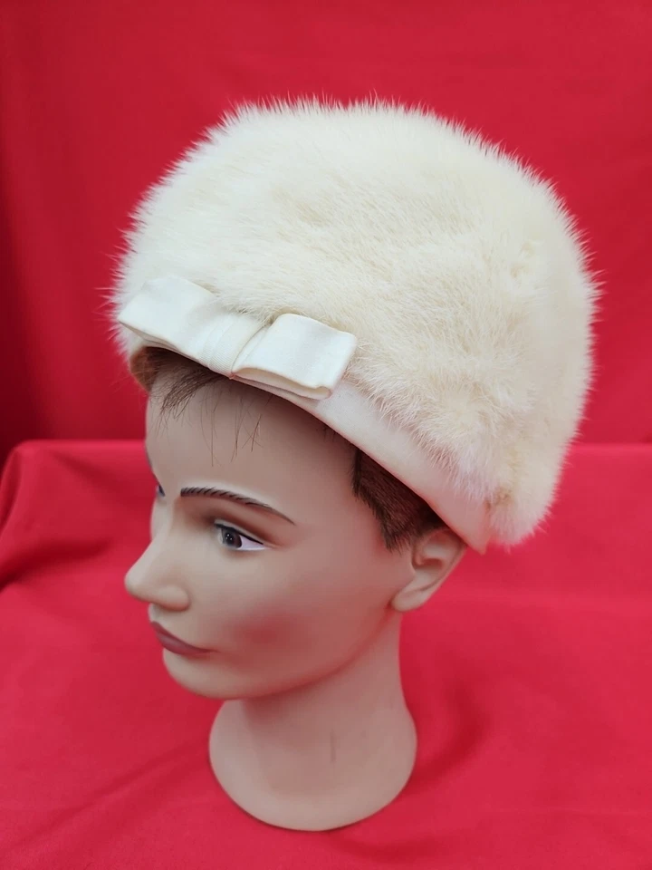 De colección Visón Plateado con Pies 1950-60 Piel Pastillero Sombrero Moda J.W. Robinson, CA ¡USADO EN EXCELENTE ESTADO! Foto 3 de 4