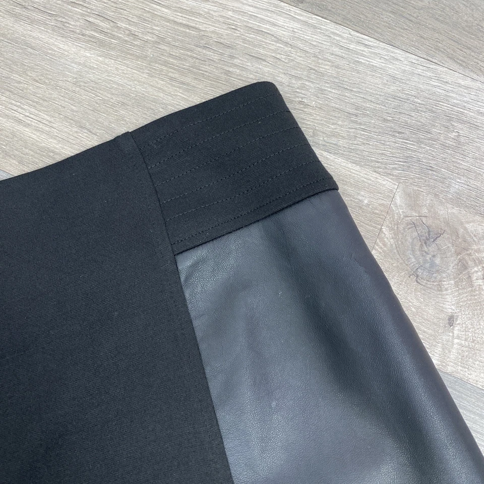 Falda lápiz con panel de cuero sintético HeartSoul para mujer junior 13 negra elástica Foto 3 de 4