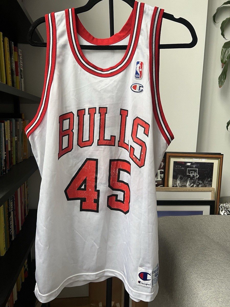 Vintage Michael Jordan #45 Champion Chicago Bulls Jersey White