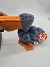 TY BEANIE BABIES "SCOOP" THE PELICAN. DOB JULY 1, 1996. NEW, RARE IN THIIS CONDI