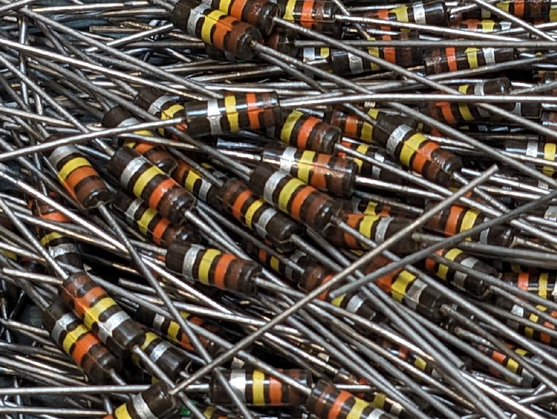 3.4oz Lot of Vtg 130K Ohm Carbon Comp Resistors ±10% NOS 1/2W Size Bulk Lot - product detail image 2