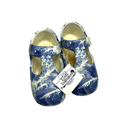Vintage Decoupage Porcelain Baby Shoes Linda Edgington Designs Canada Delftware